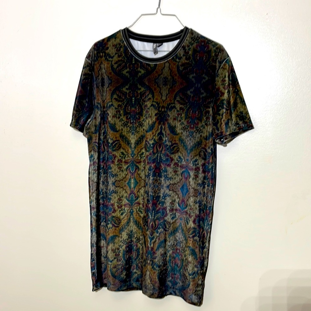 Velour Mens Shirt - Great for cooler weather. 93% Polyester. XL Size. By ASOS.